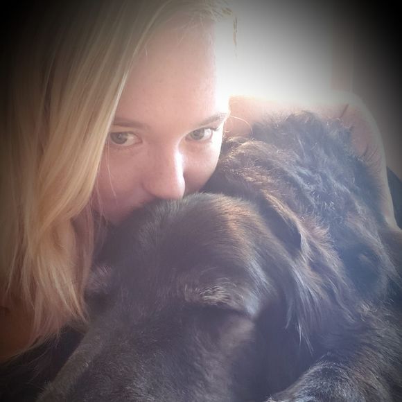 Meet your Posher, Sara - Picture 1 of 1